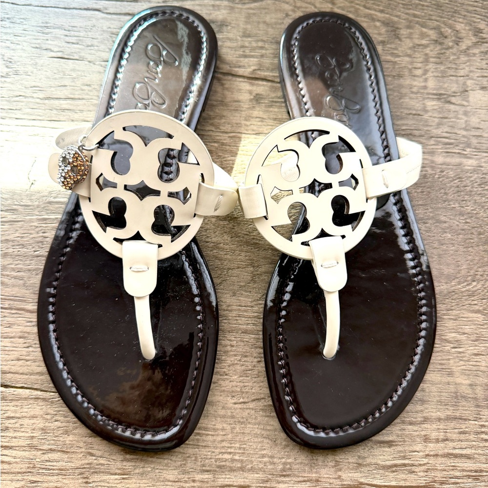 Tory Burch BonBon Miller Sandals w/ Skull Charm Attached LIMITED EDITION size 7